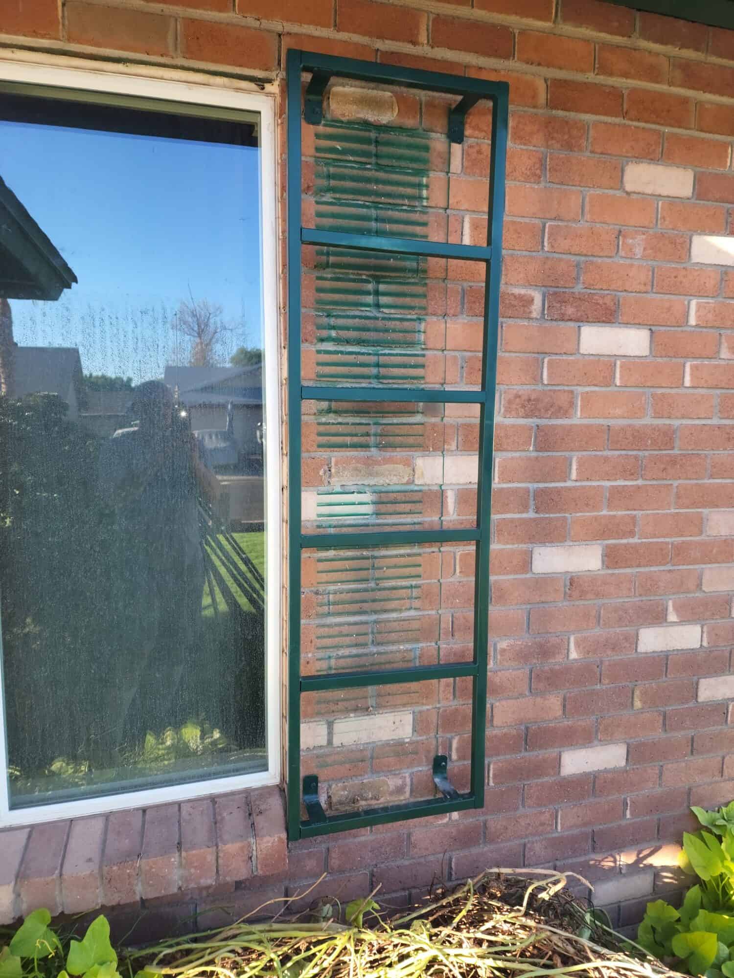 Custom lattice trellis fabrication